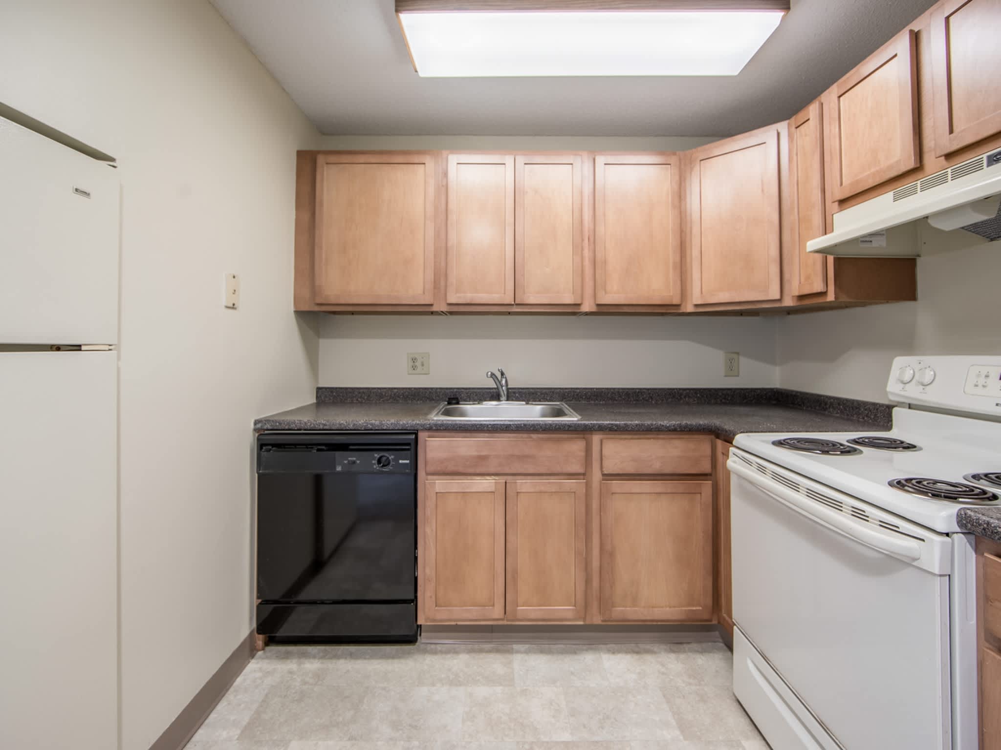 Westford Park Apartments – photo 2