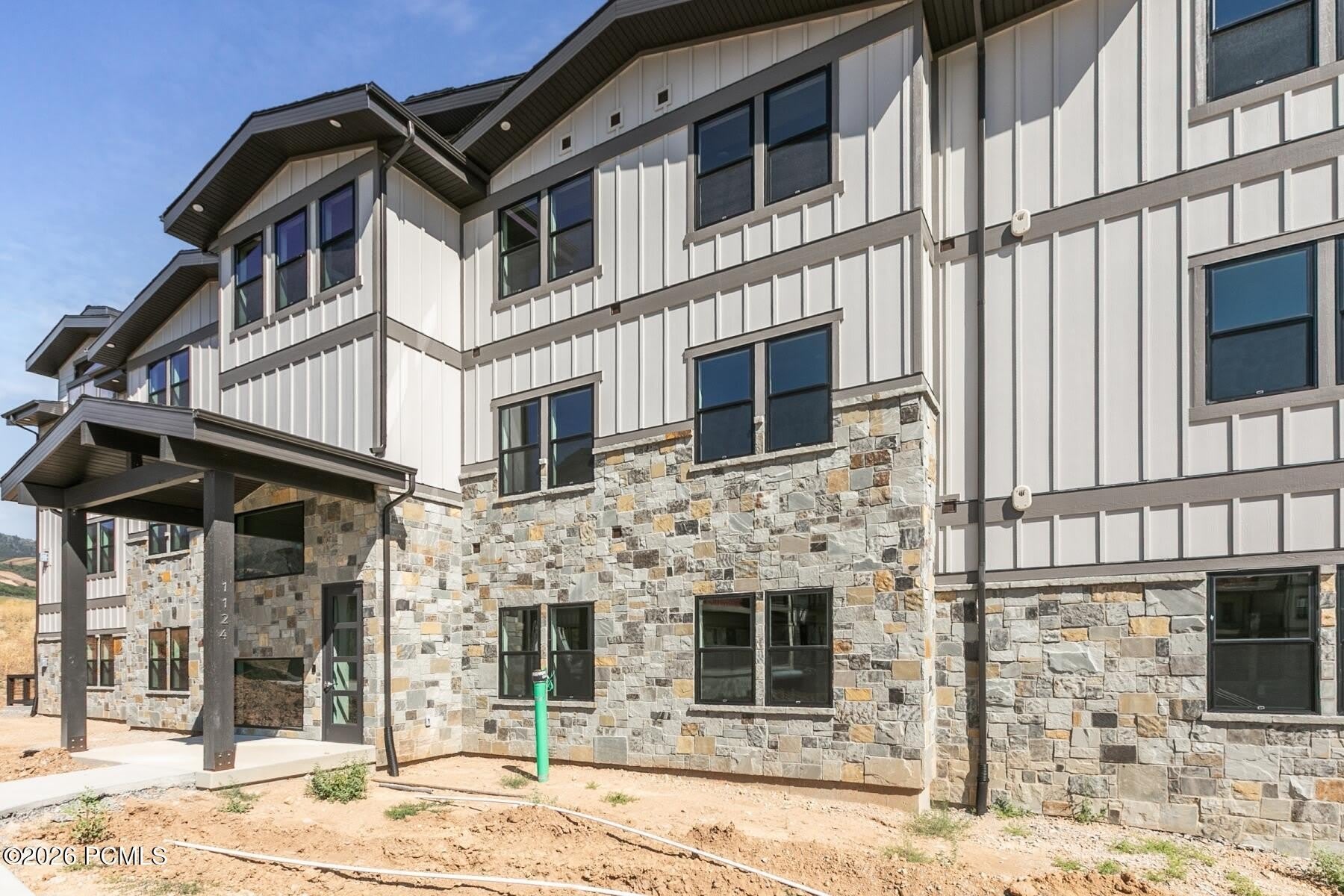 1124 W Vos Circle – photo 2