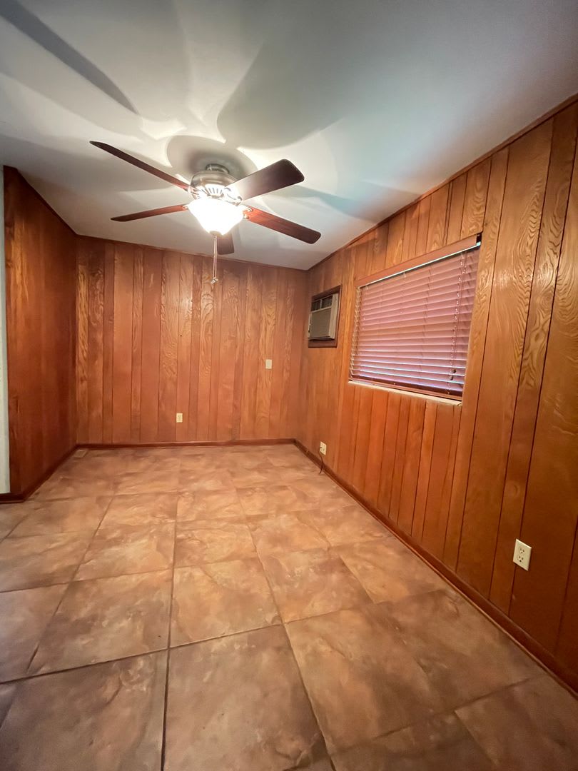 Conveniently located West Park Home! – photo 2