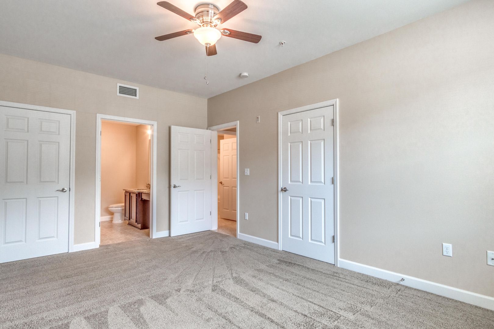 Beautiful Two Bedroom Apartment in Fort Walton Beach! – photo 5