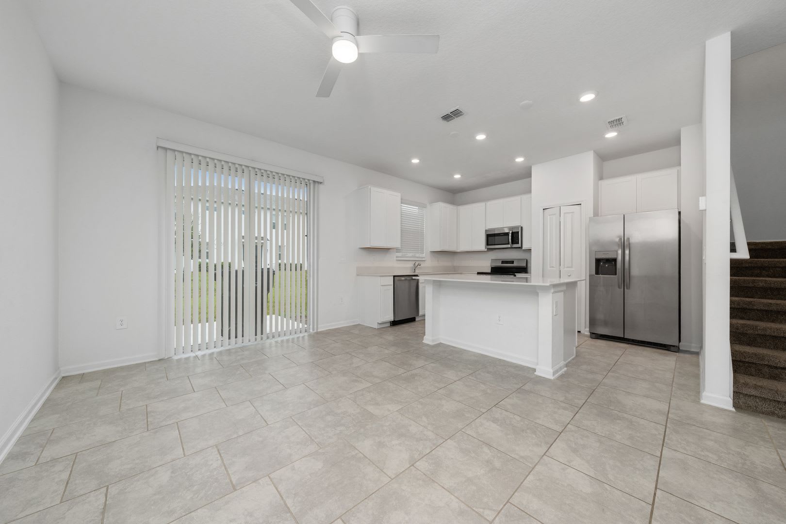 Chateau at Astonia Townhouse – photo 4