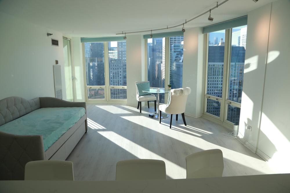 345 N LaSalle – photo 2