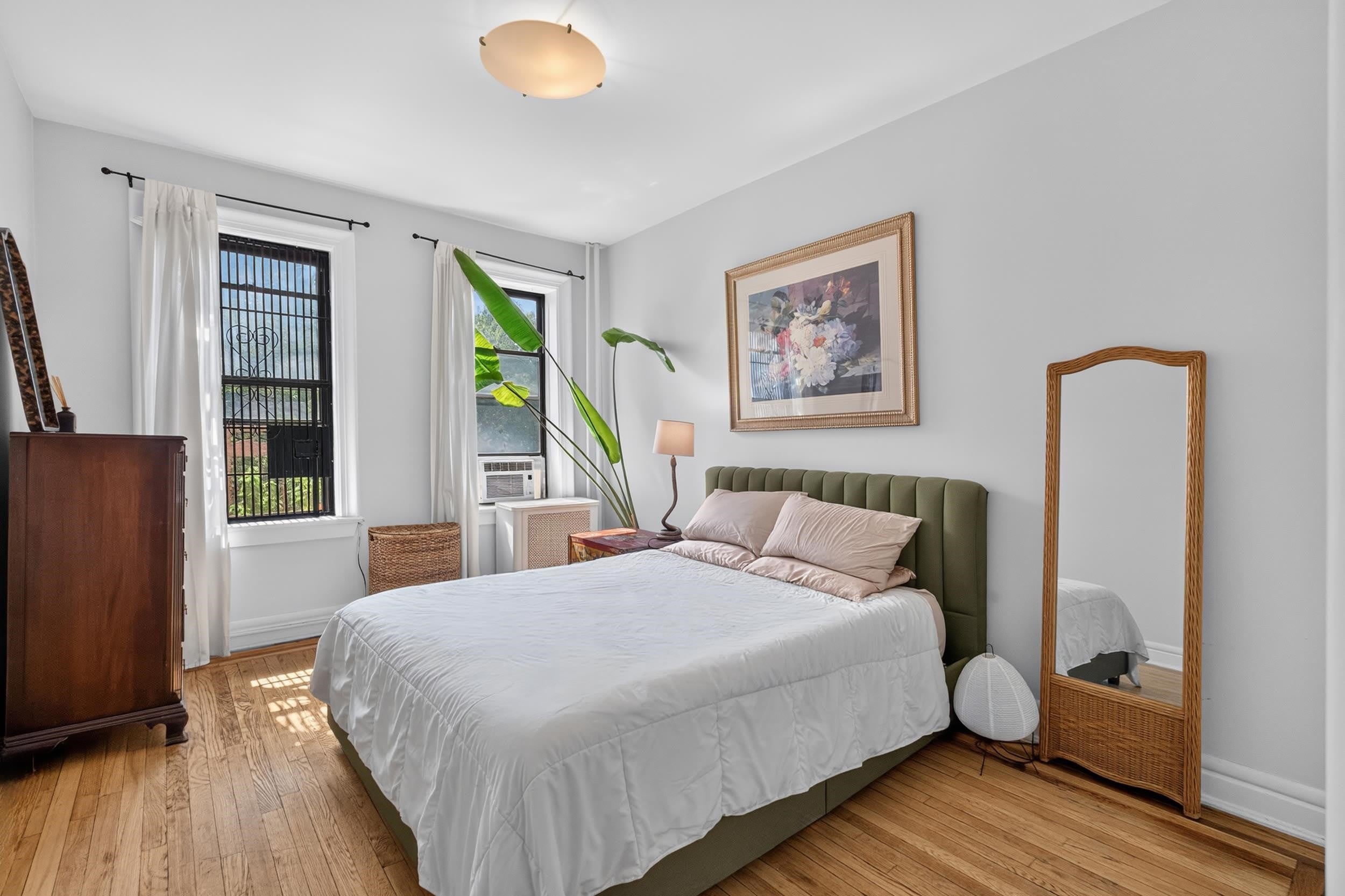275 Harrison Ave – photo 3