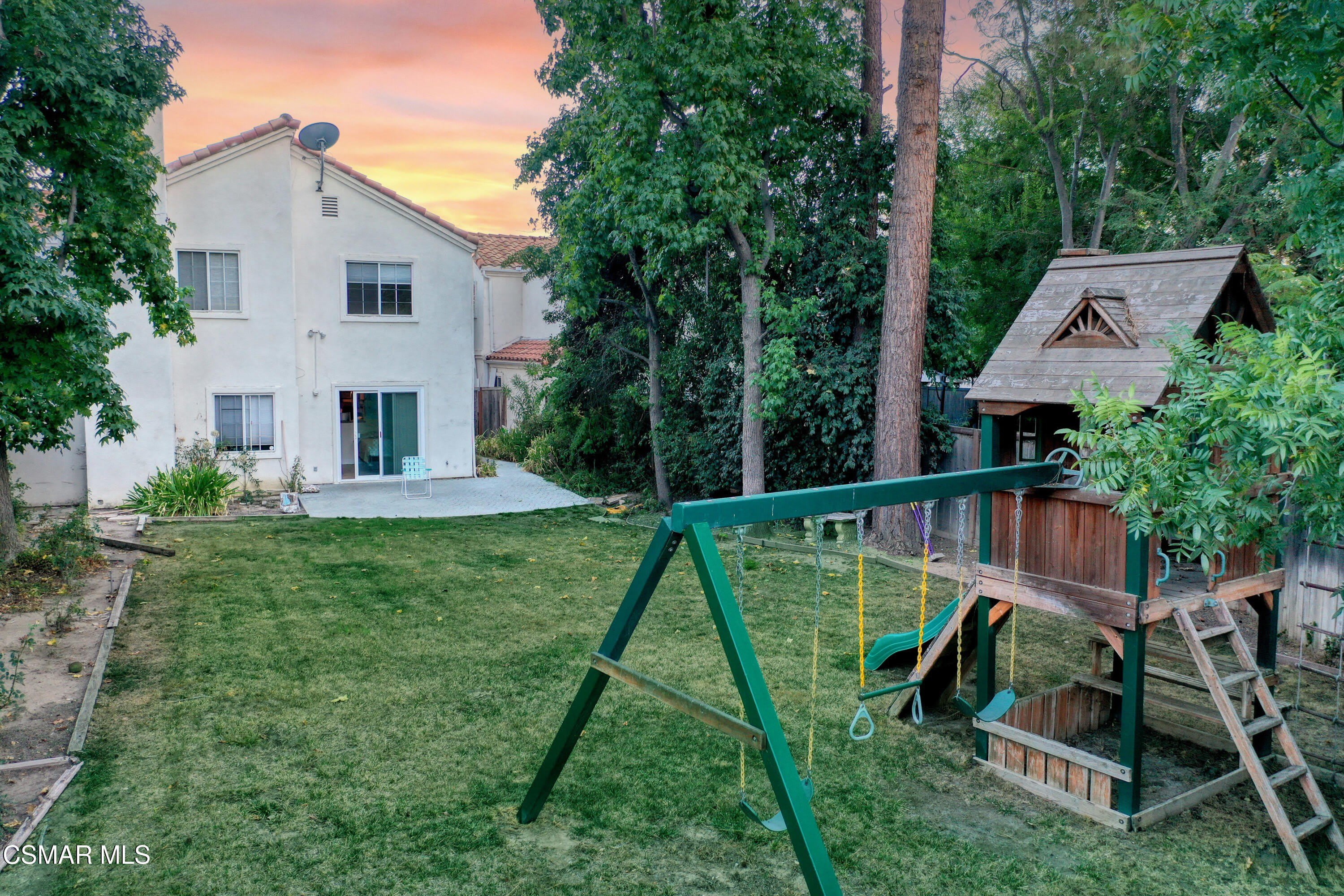 4345 Willow Glen Street – photo 1