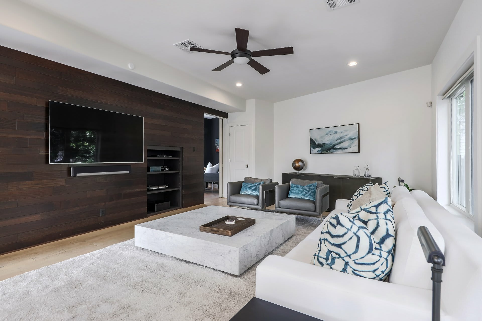 1010 Hillside Avenue – photo 4