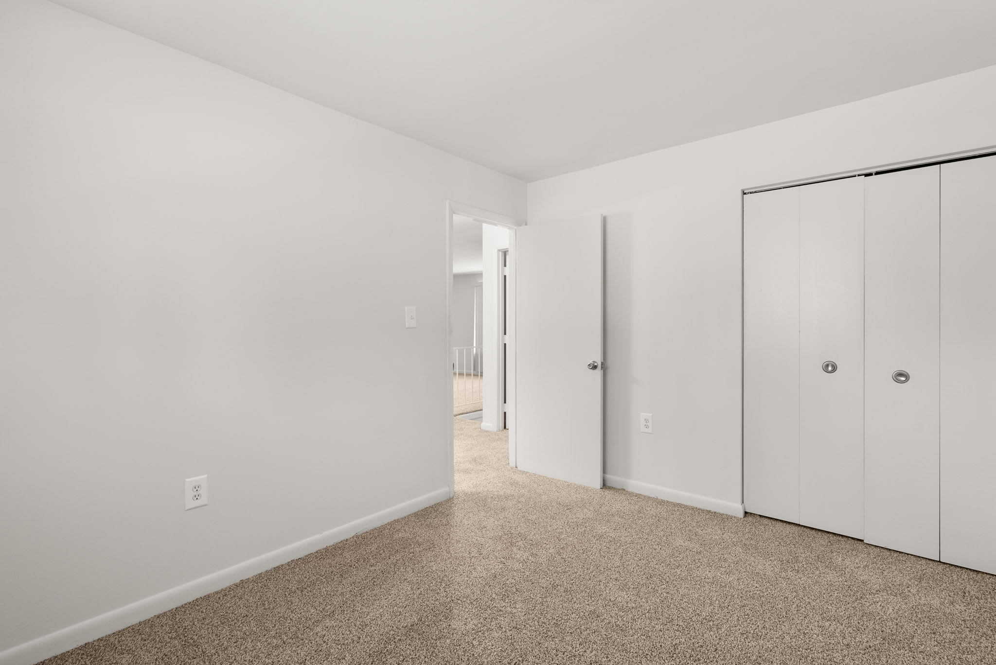 6112 Northwood Drive – photo 5