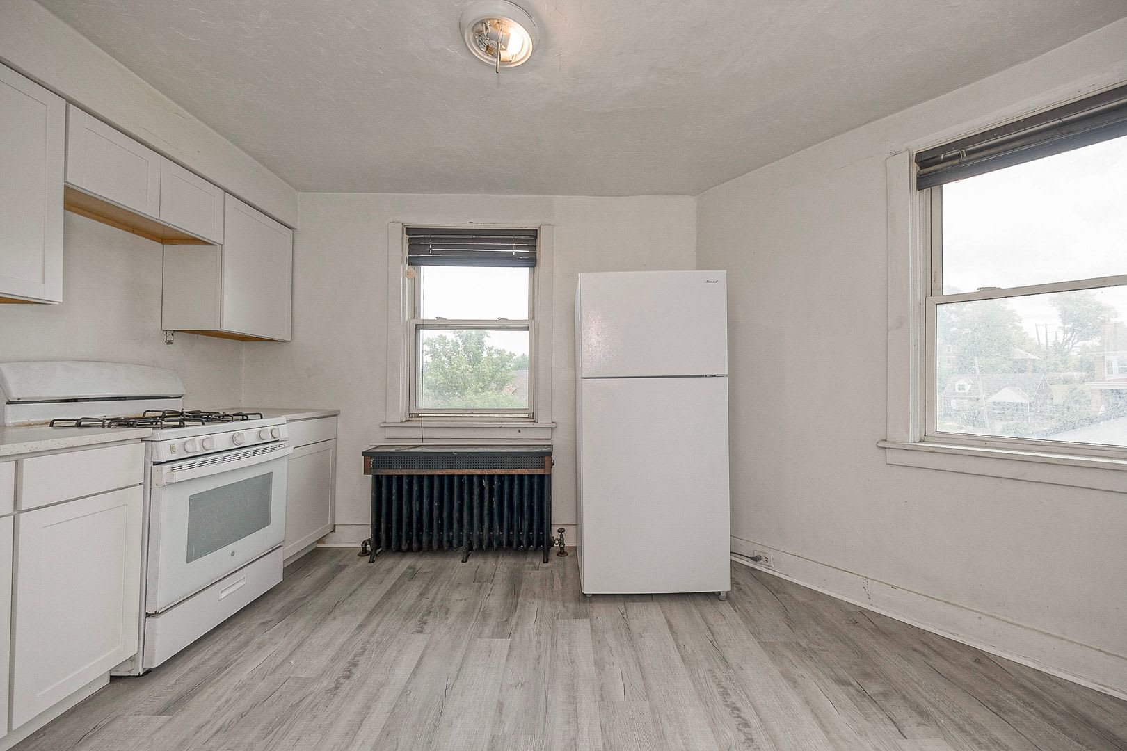 2361 Brownsville Road – photo 3