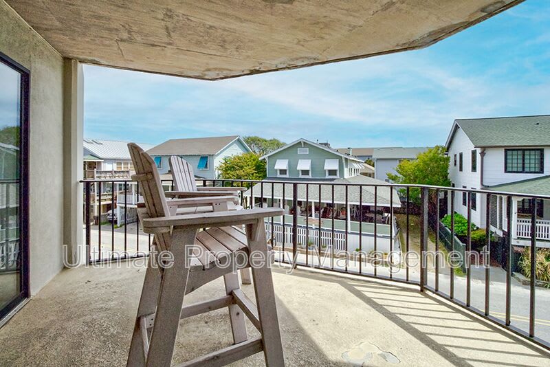 1 S Lumina Ave – photo 3