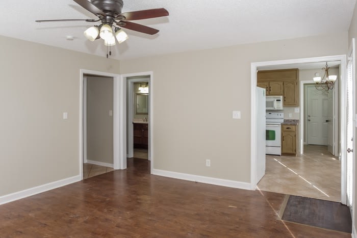 29902 Little Creek Road – photo 5