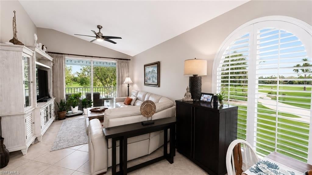 8274 Twelve Oaks Cir – photo 1