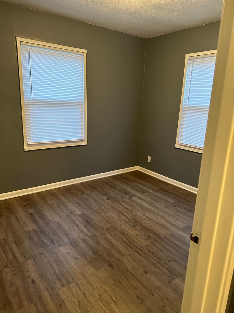 Cozy 2-Bedroom Duplex For Rent – photo 1