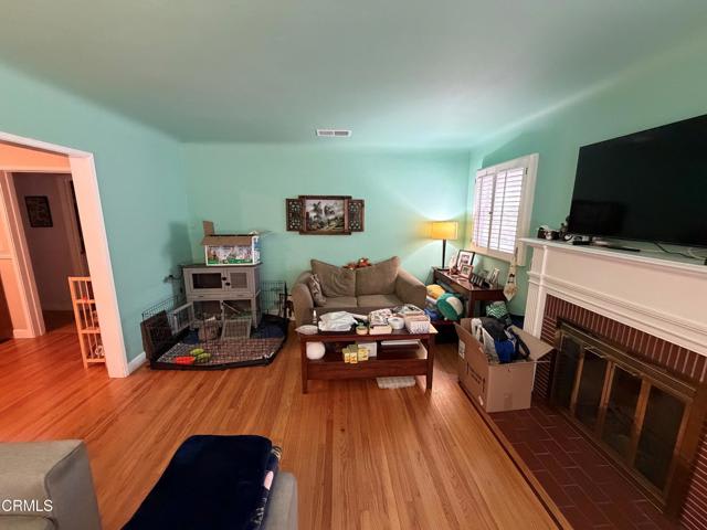 4943 Collis Avenue – photo 4