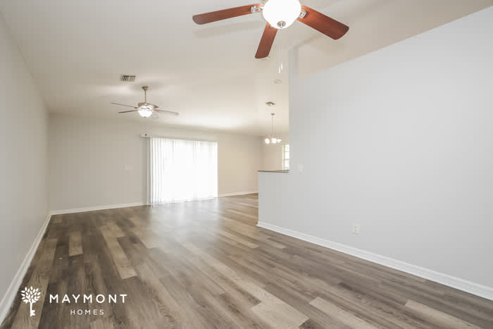 2812 4th Street Southwest – photo 3