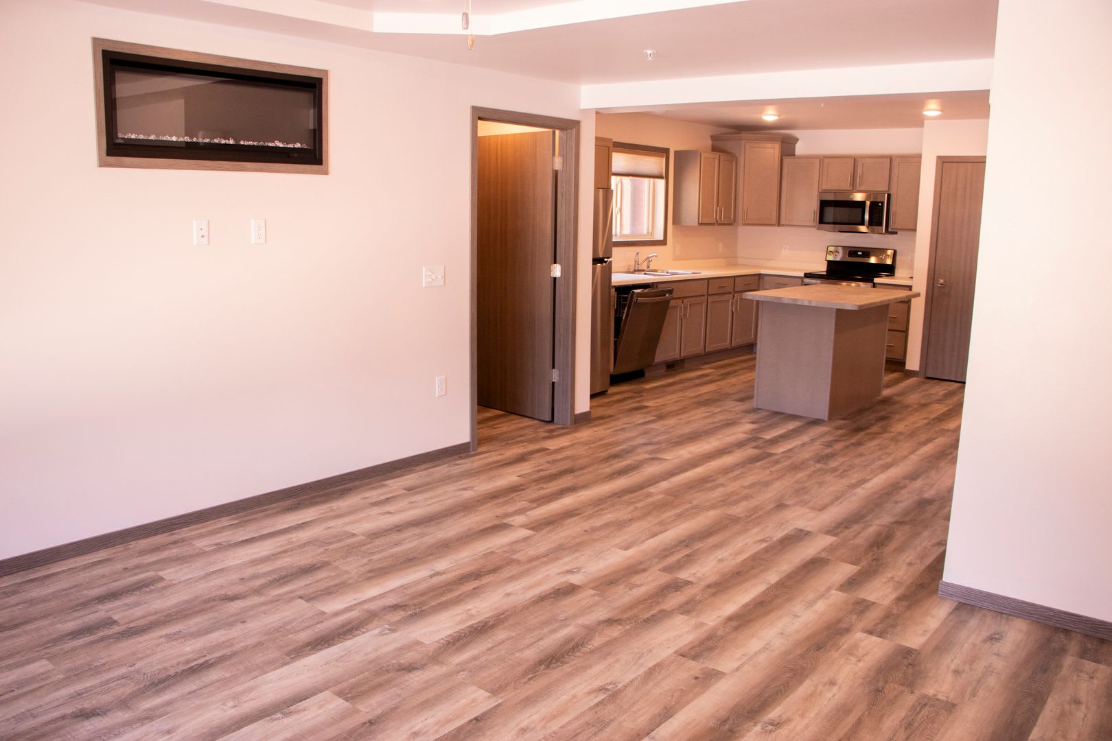 2Bed End Unit – photo 2