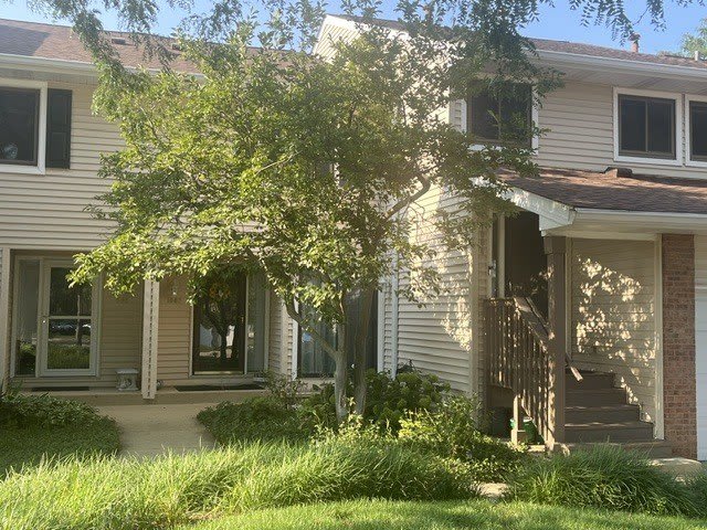 1002 Hidden Lake Drive – photo 2