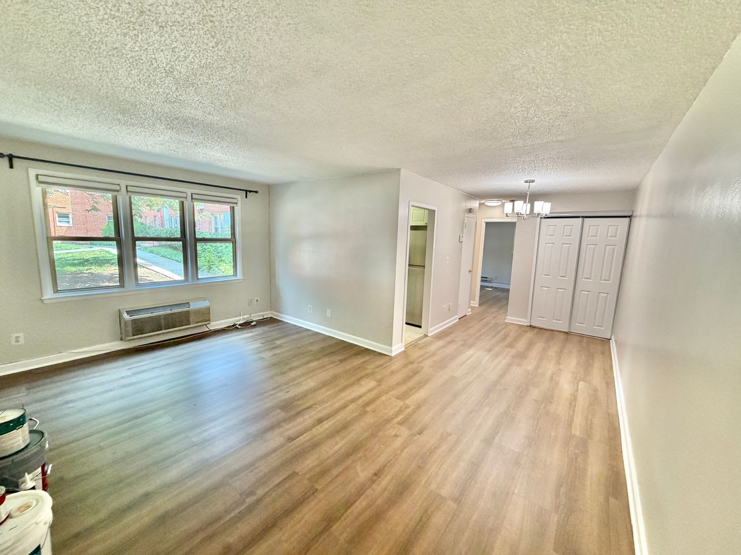 NEW LOWER PRICE! Arlington Gazebo Love, One Bedroom Close to Everything near Ballston – photo 2