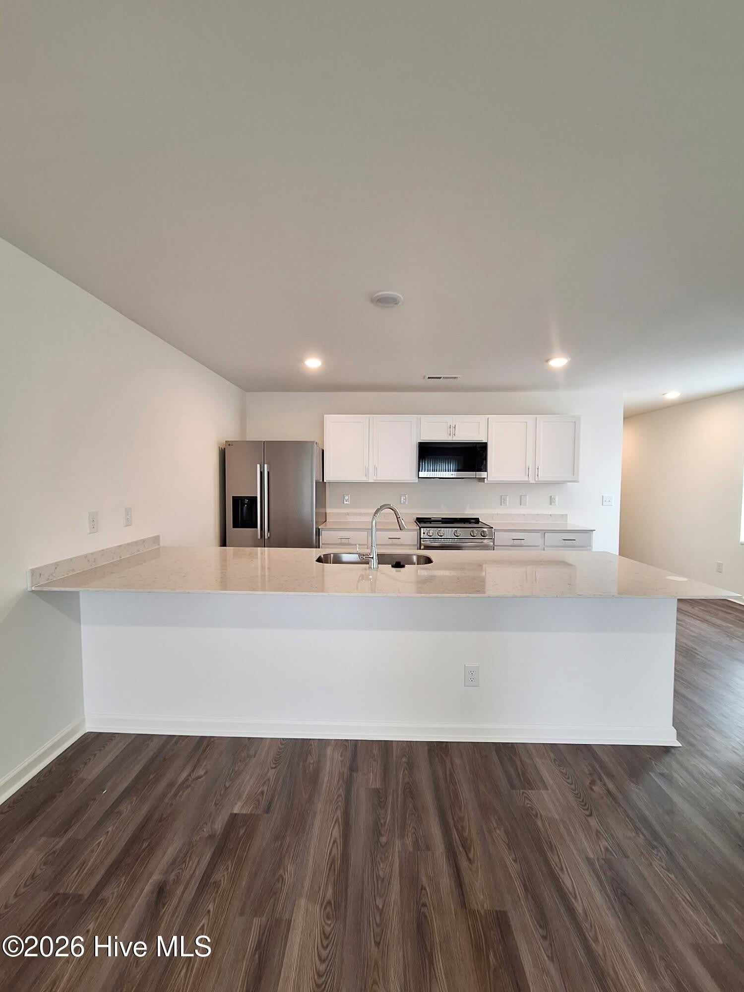 2425 Brookville Drive – photo 4