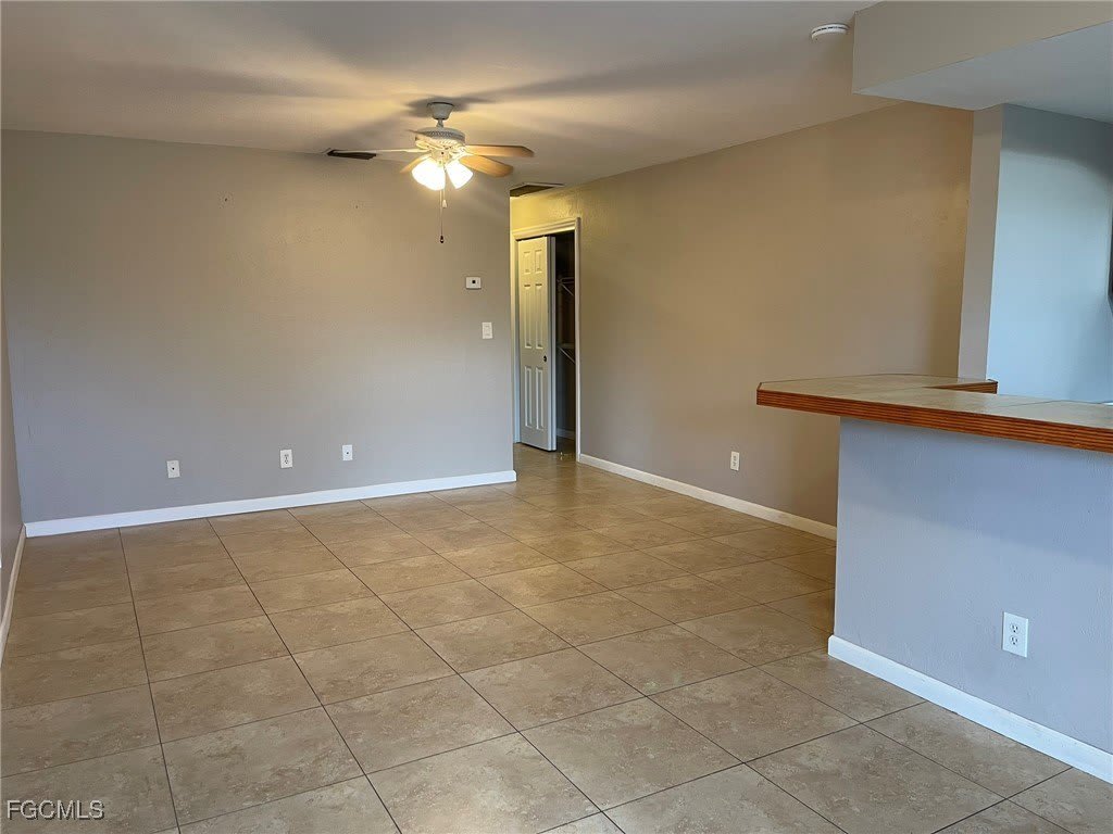 608 SE 46th Lane – photo 2
