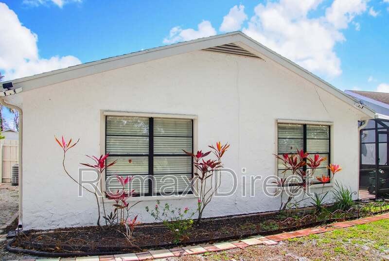 4567 Brook Drive – photo 5