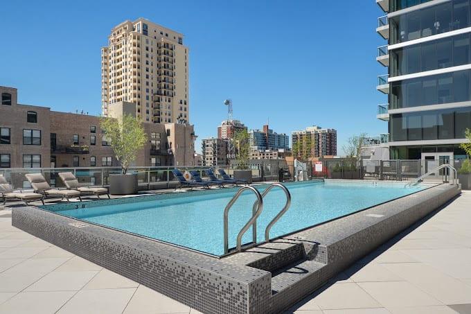 1407 S Michigan Ave – photo 1