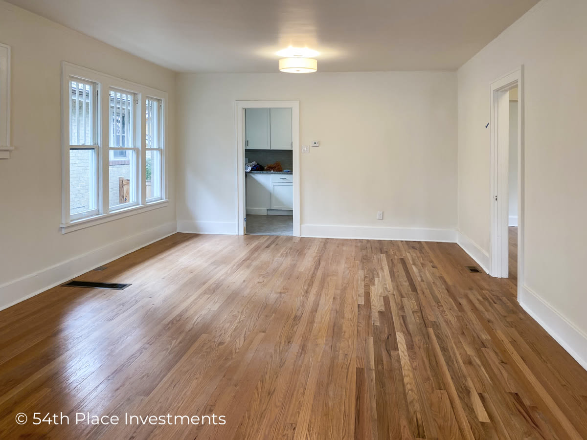 1557 Harrison Street – photo 4