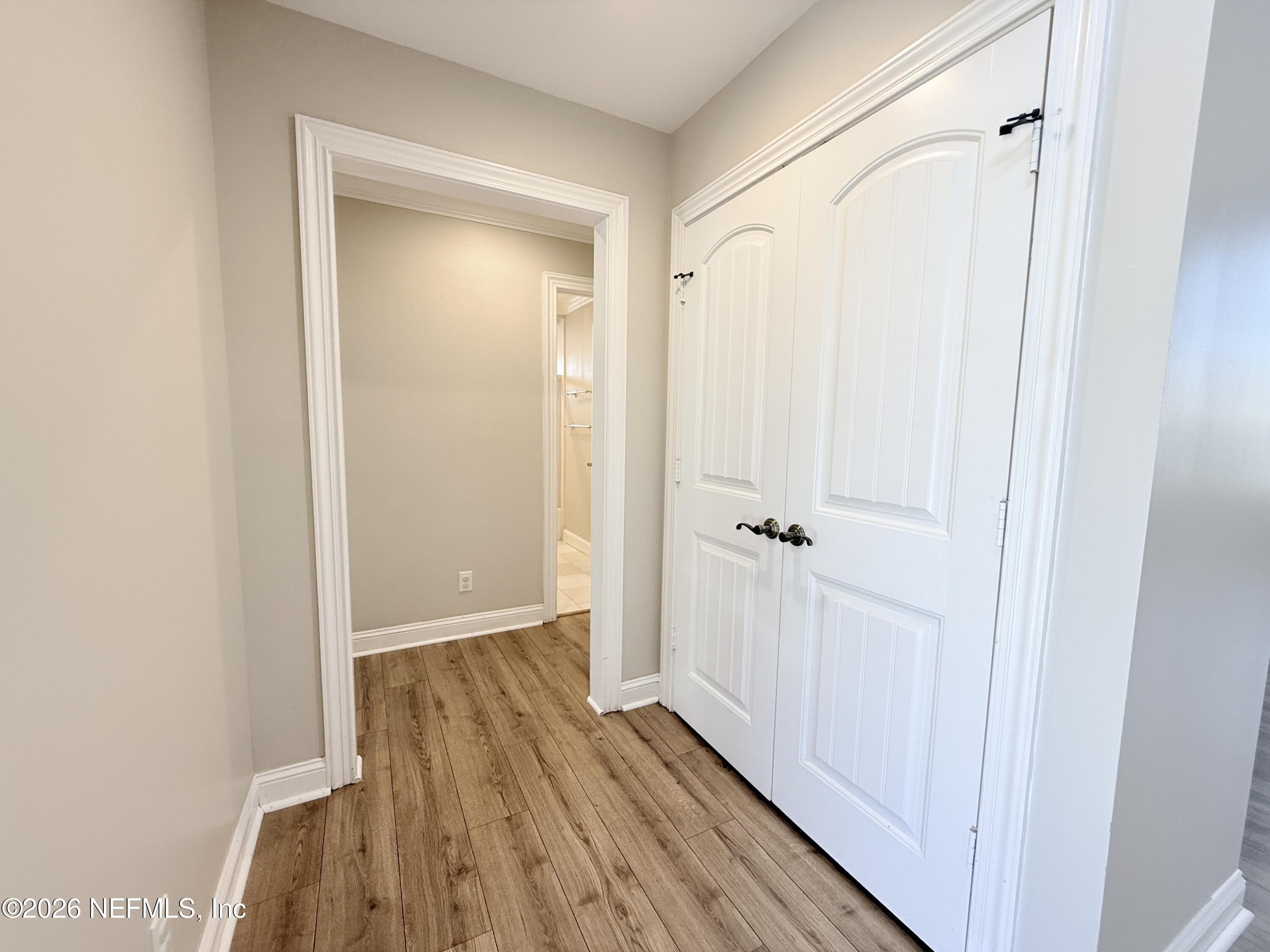 5511 LA MOYA Avenue – photo 4