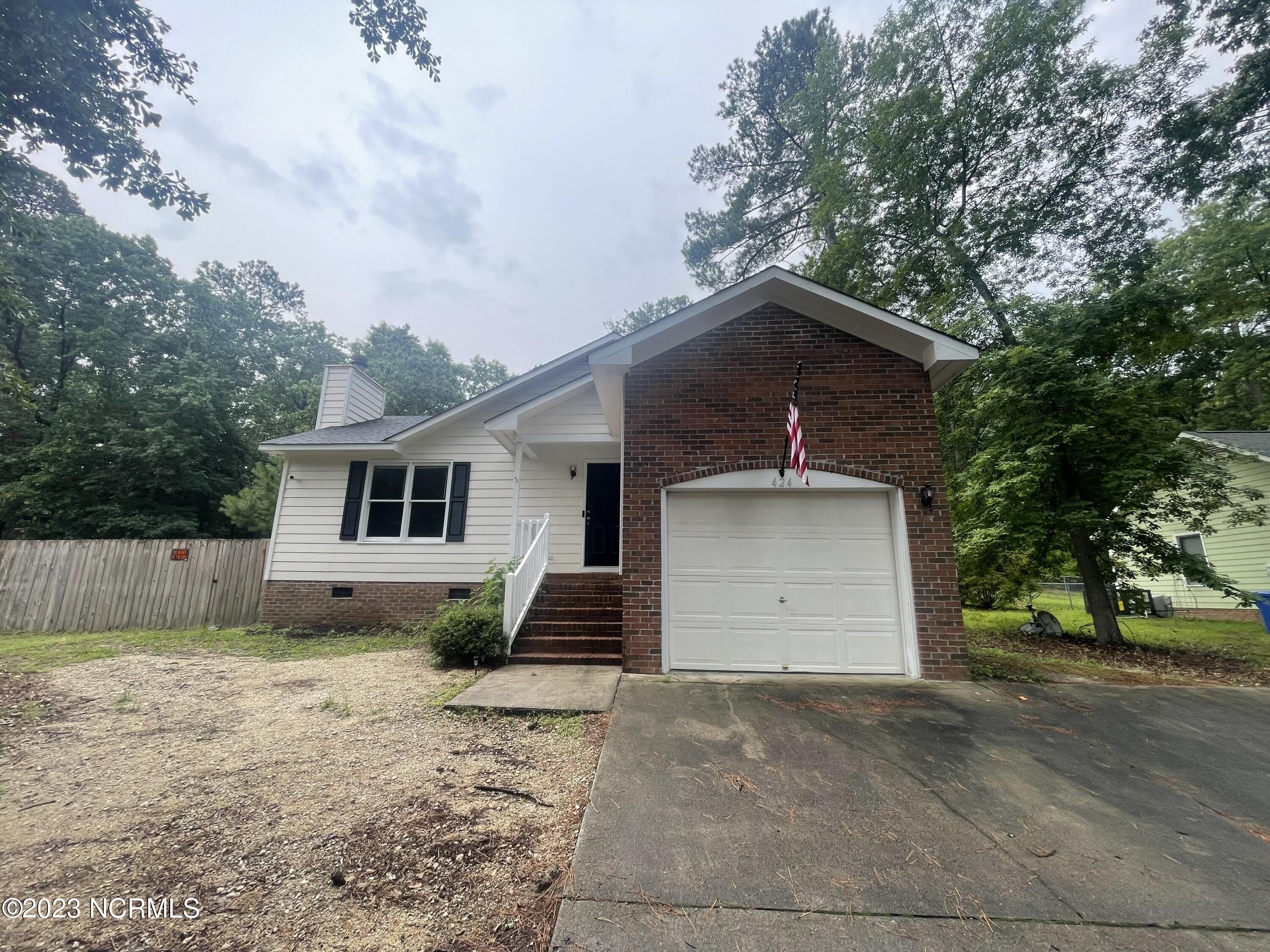 424 Randolph Avenue – photo 2