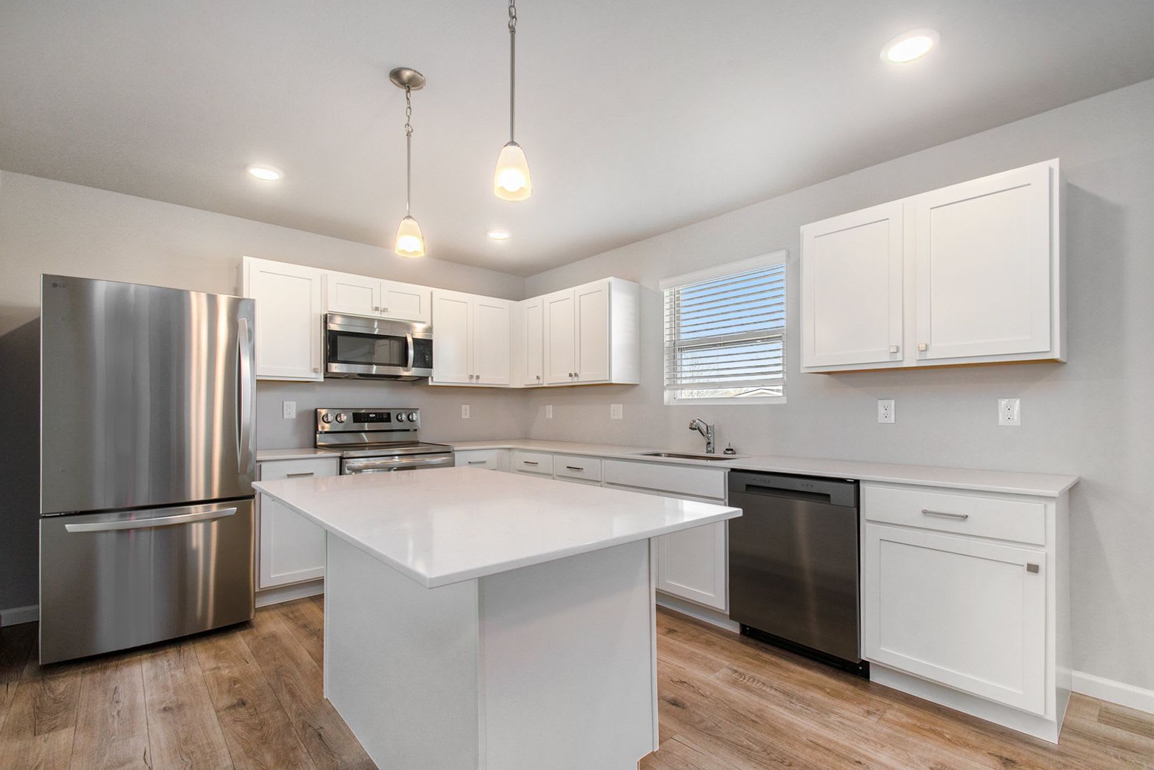 New Construction Move In Special Get October Free Move In By September 30Th To Receive Free Rent For October Take Advantage Of This Limited Time Offer – photo 3