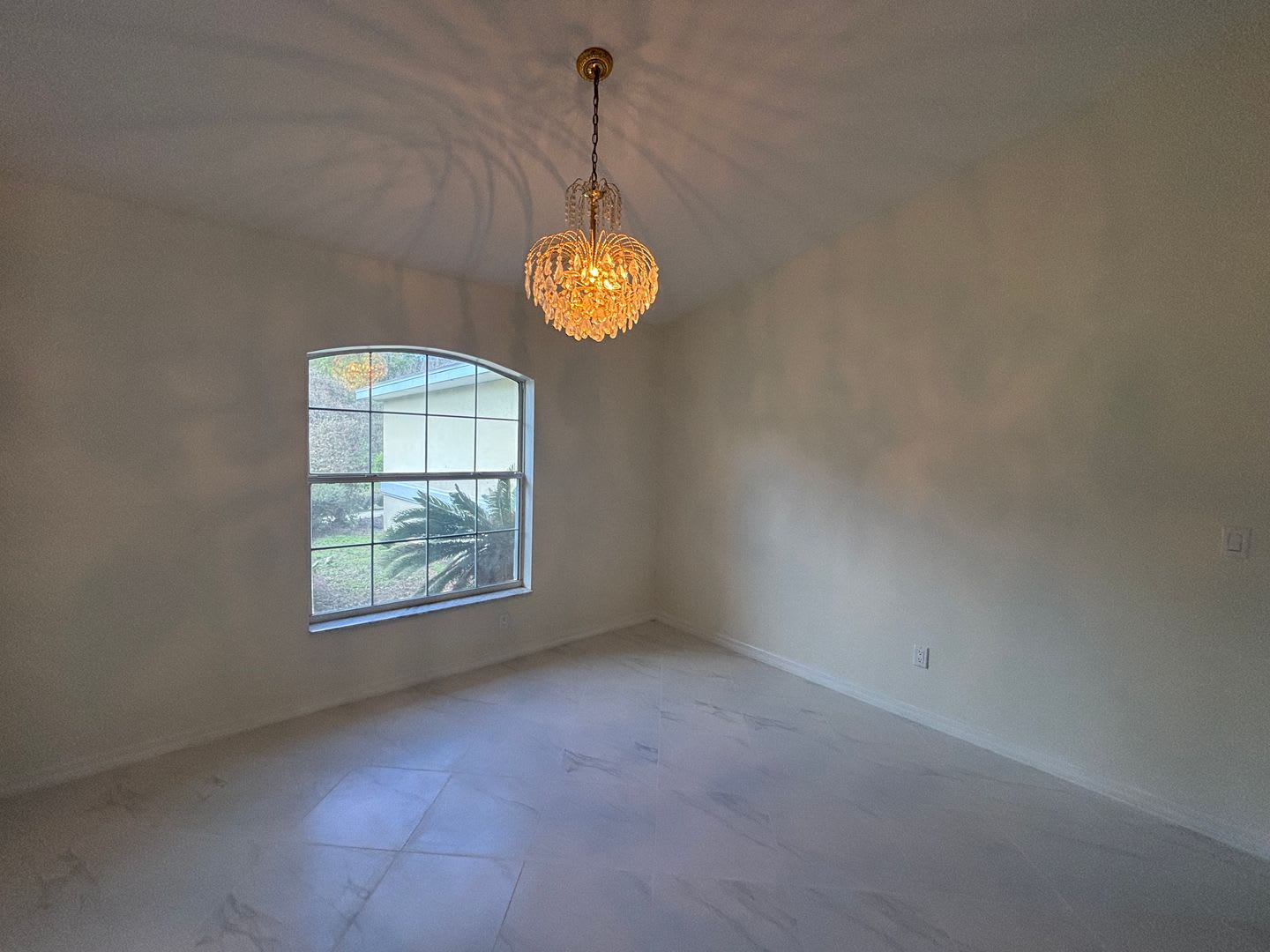 5/3 Newly renovated on 3+ acres. – photo 4