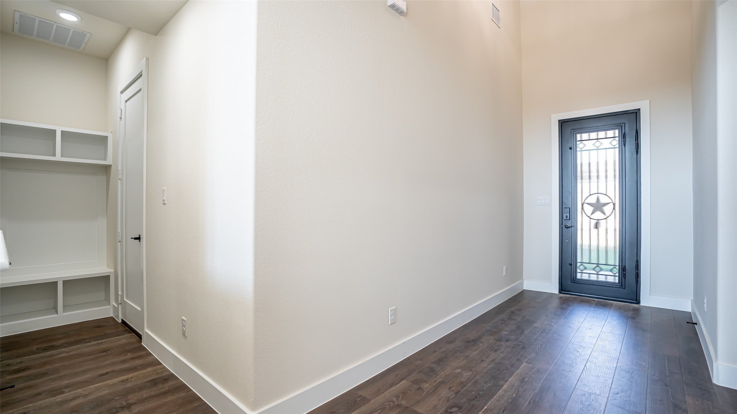5702 Barkridge Drive – photo 4