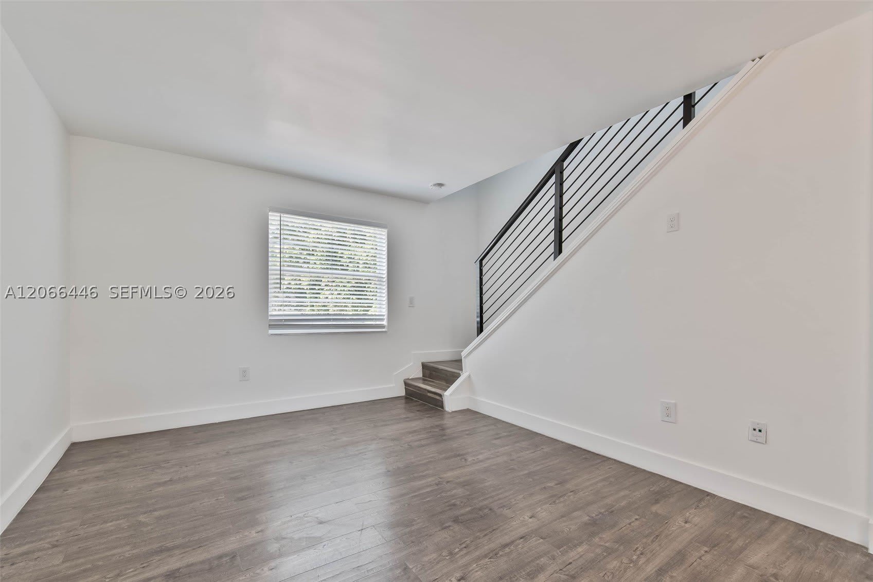 1114 S Douglas Rd – photo 5