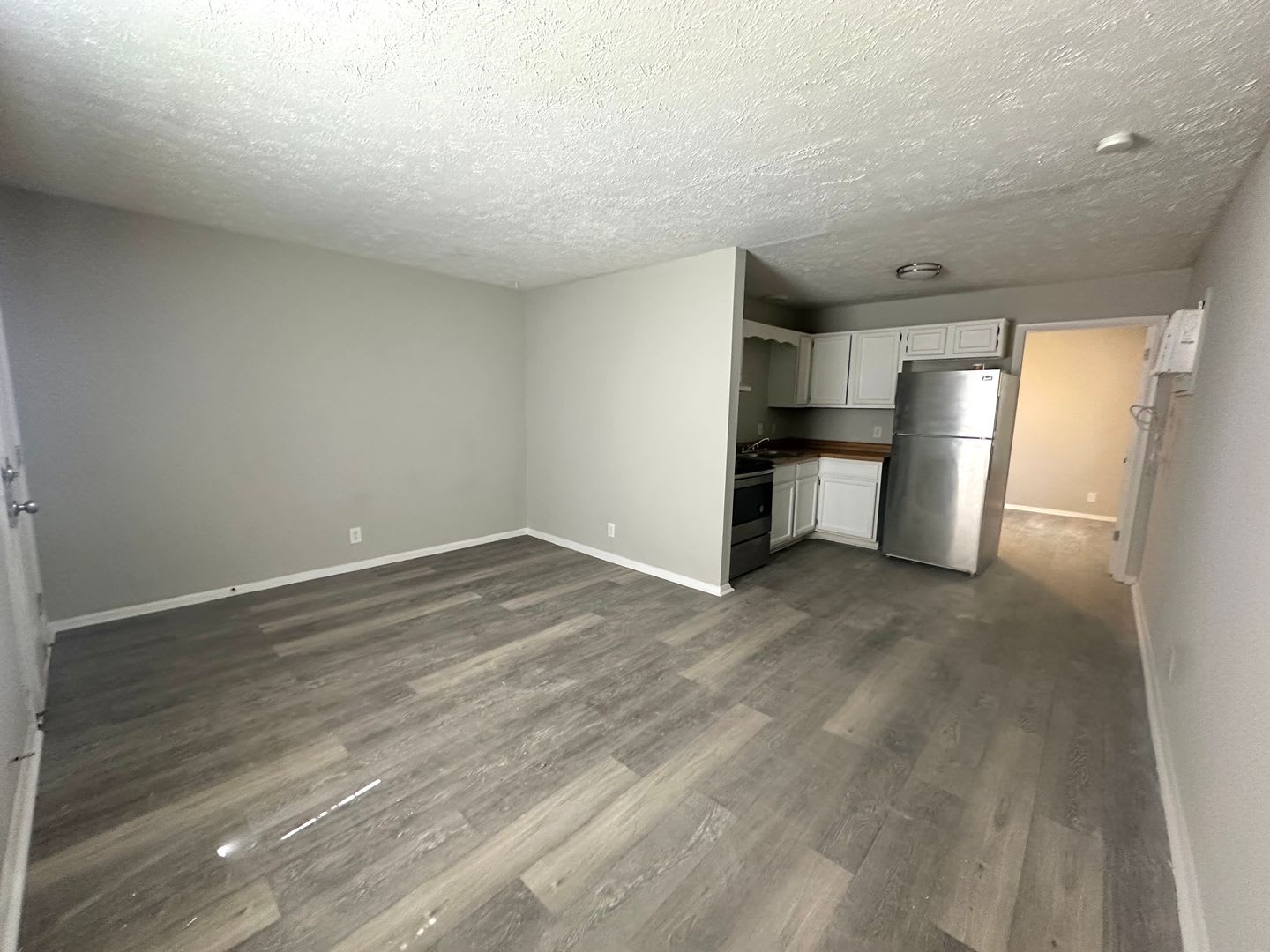 Totally Renovated! Everything New! Convenient to Everything! Pet Friendly! – photo 2