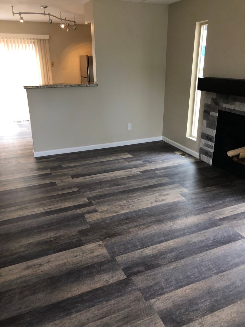 Spacious 2 Bed 2 Bath Fourplex Unit In Prime Location – photo 5