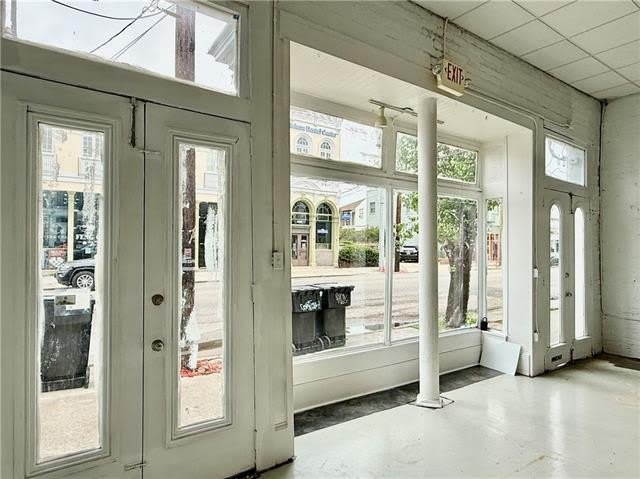 2126 MAGAZINE Street – photo 3
