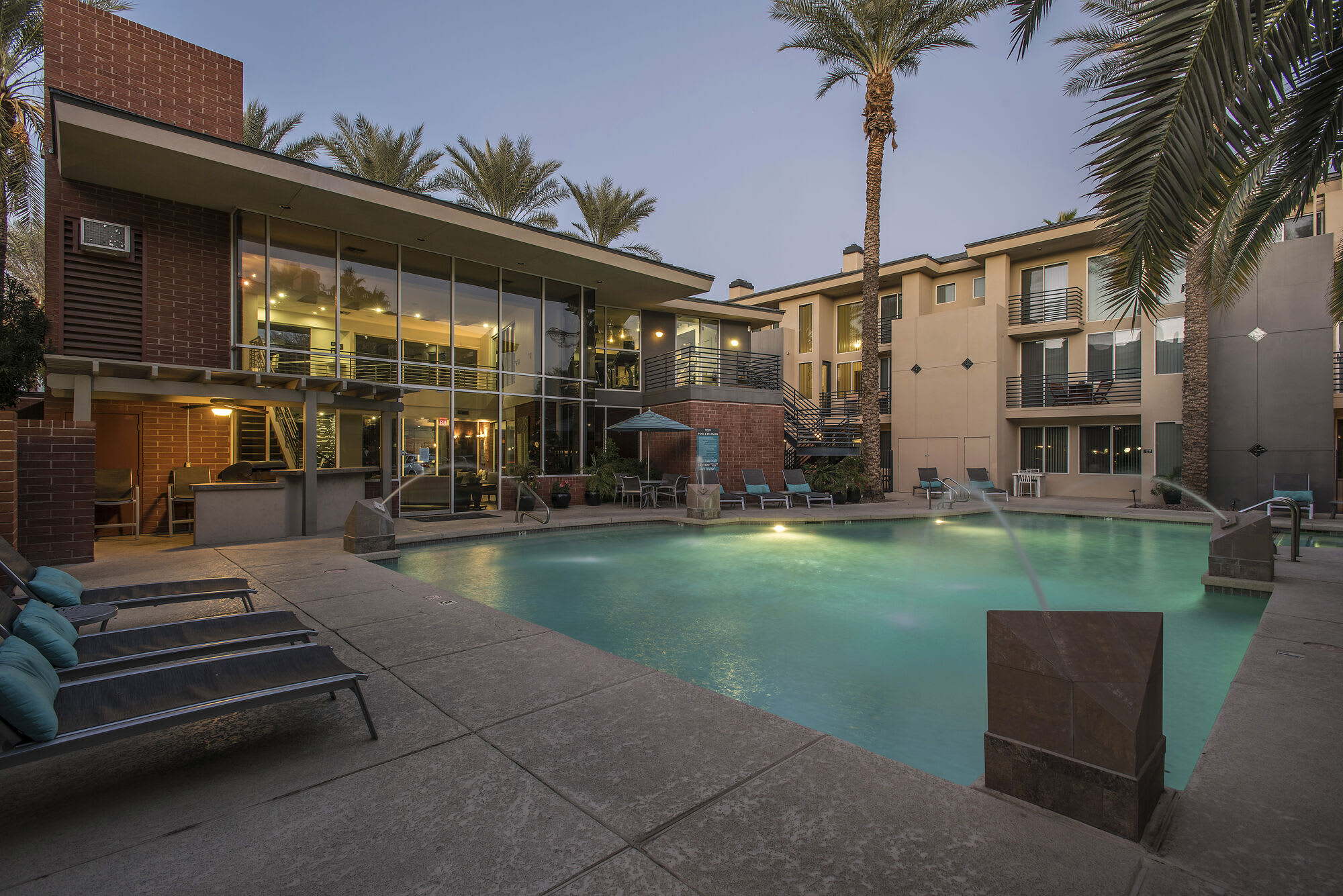 Dryden – photo 2