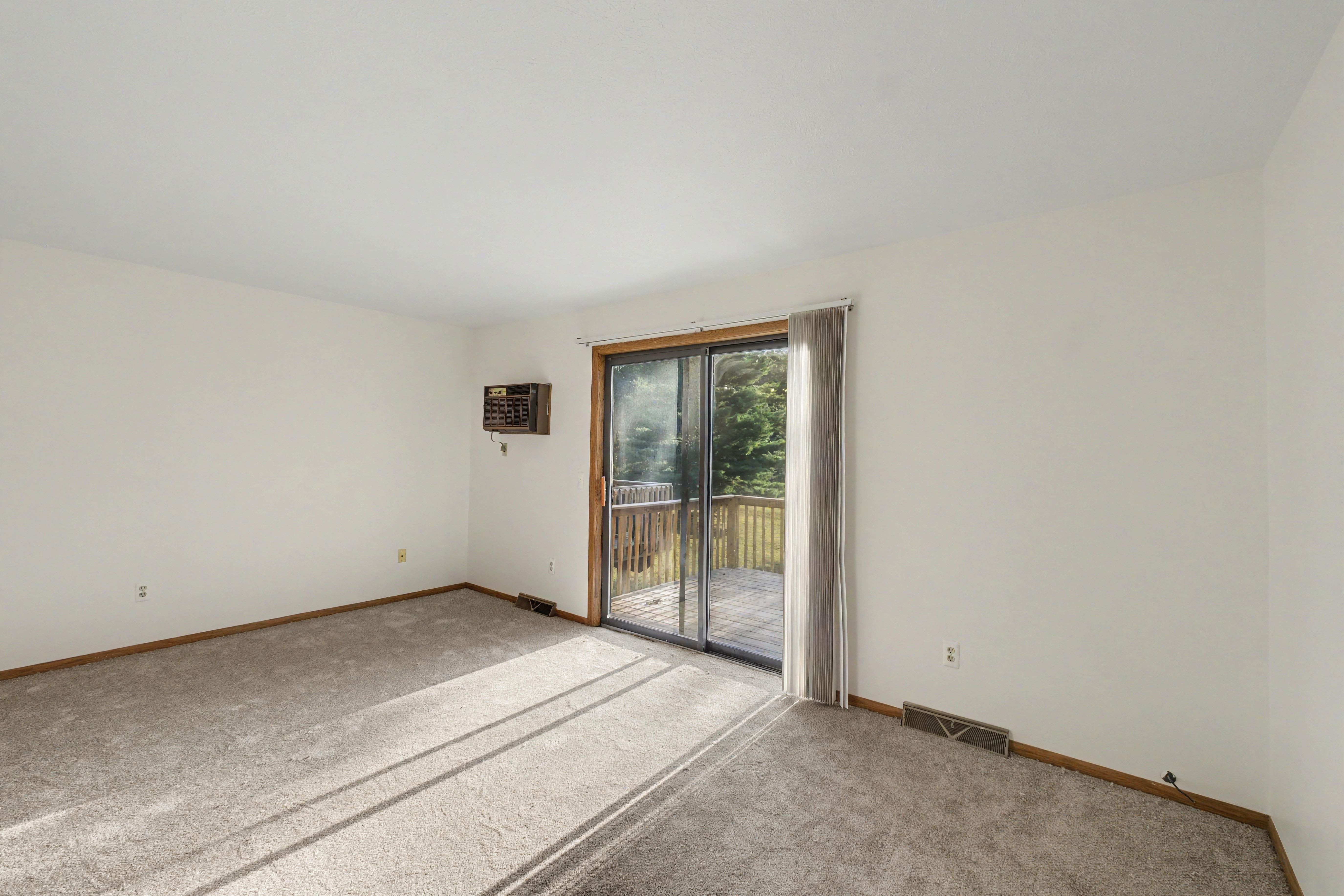 7984 Green Meadow Ct Apt 7 – photo 2