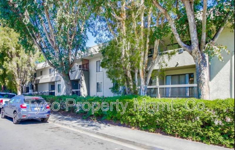 6650 Amherst Street – photo 2