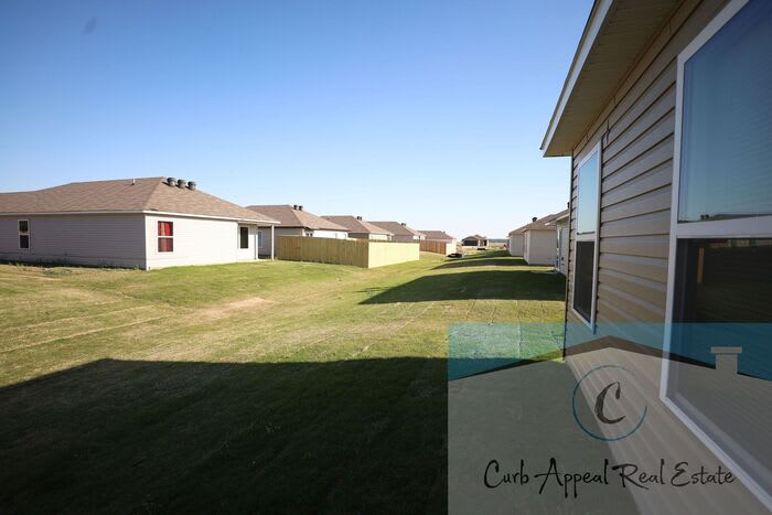 5800 Boone Street – photo 3