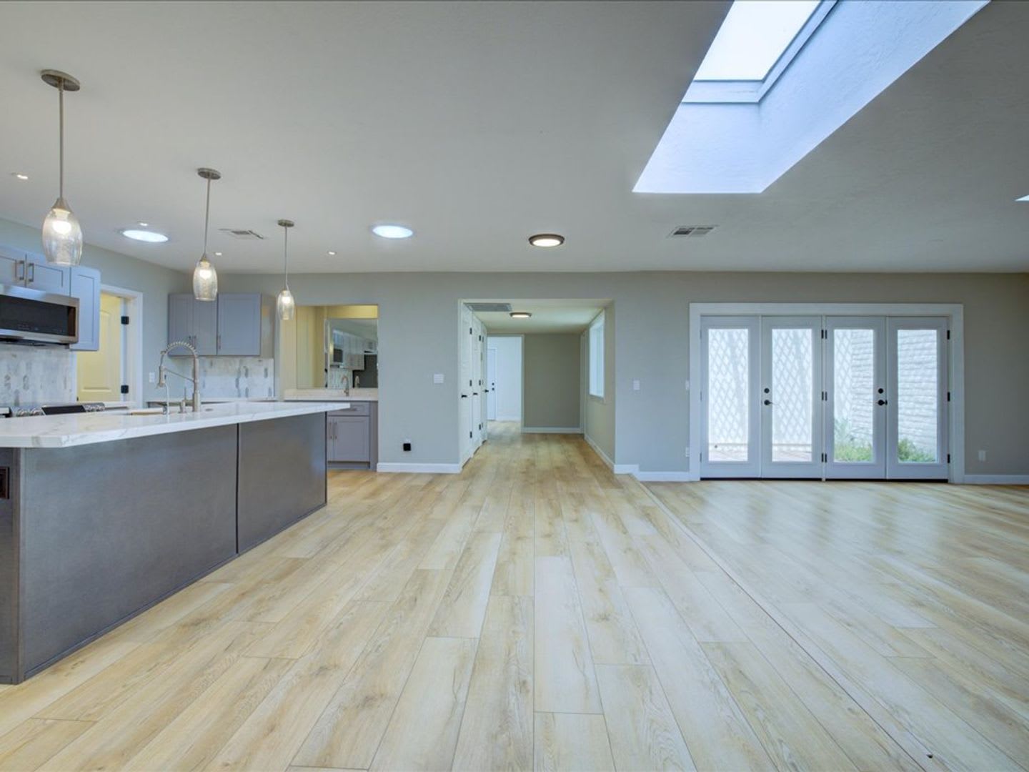Scenic Living at Dorado Golf Course; 3 Bedroom 2 Bathroom – photo 5