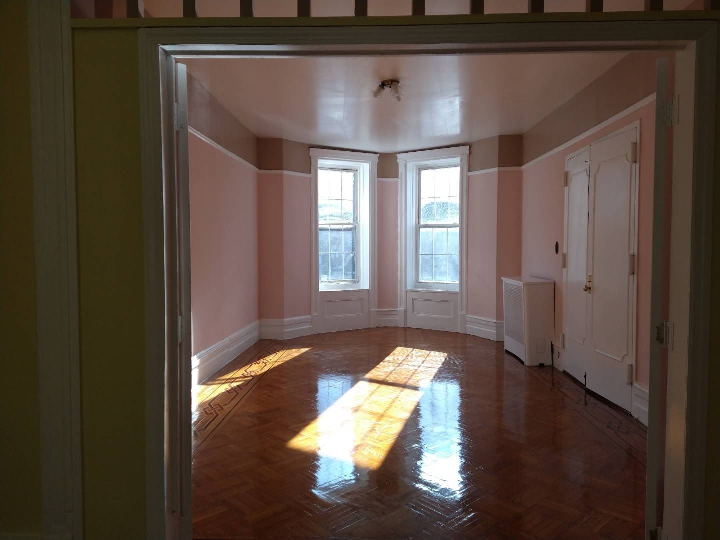 571 Eastern Parkway – photo 2