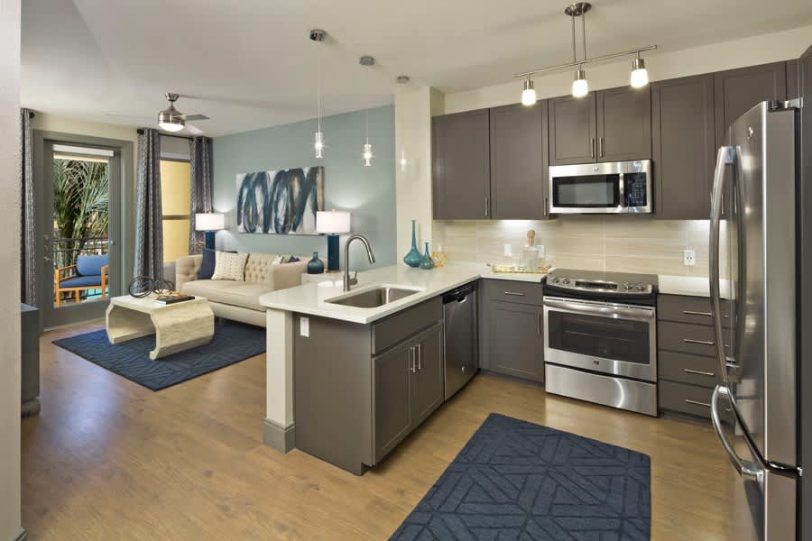 District at Biltmore Apartments Phoenix – photo 2