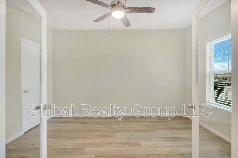 1247 Meyers Mdw – photo 5