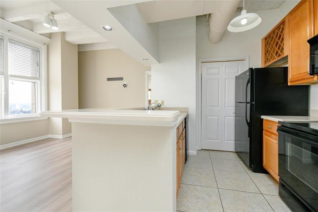 32 Peachtree Street – photo 3
