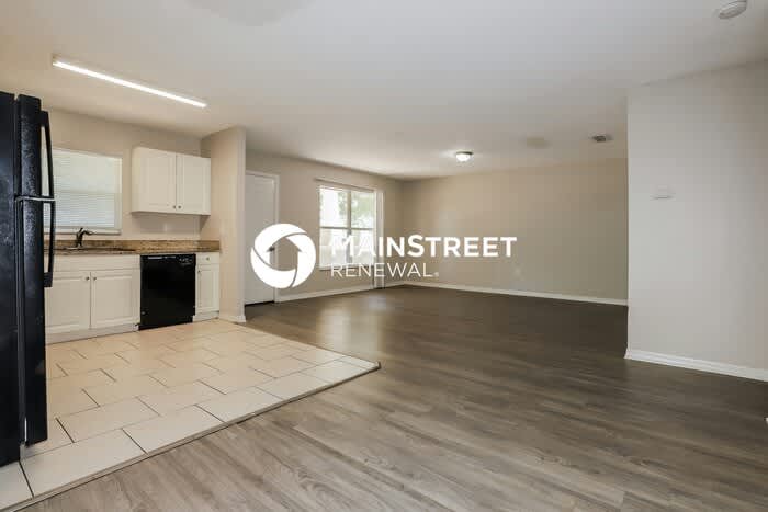 2147 16th Avenue South – photo 4