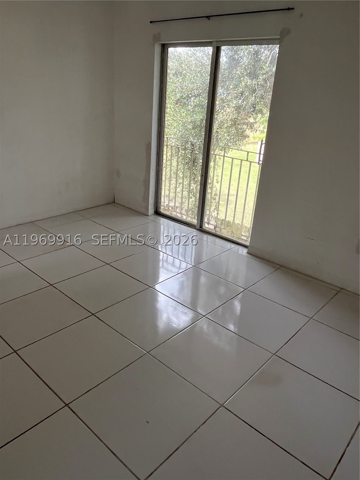 1679 Sunrise Blvd – photo 5