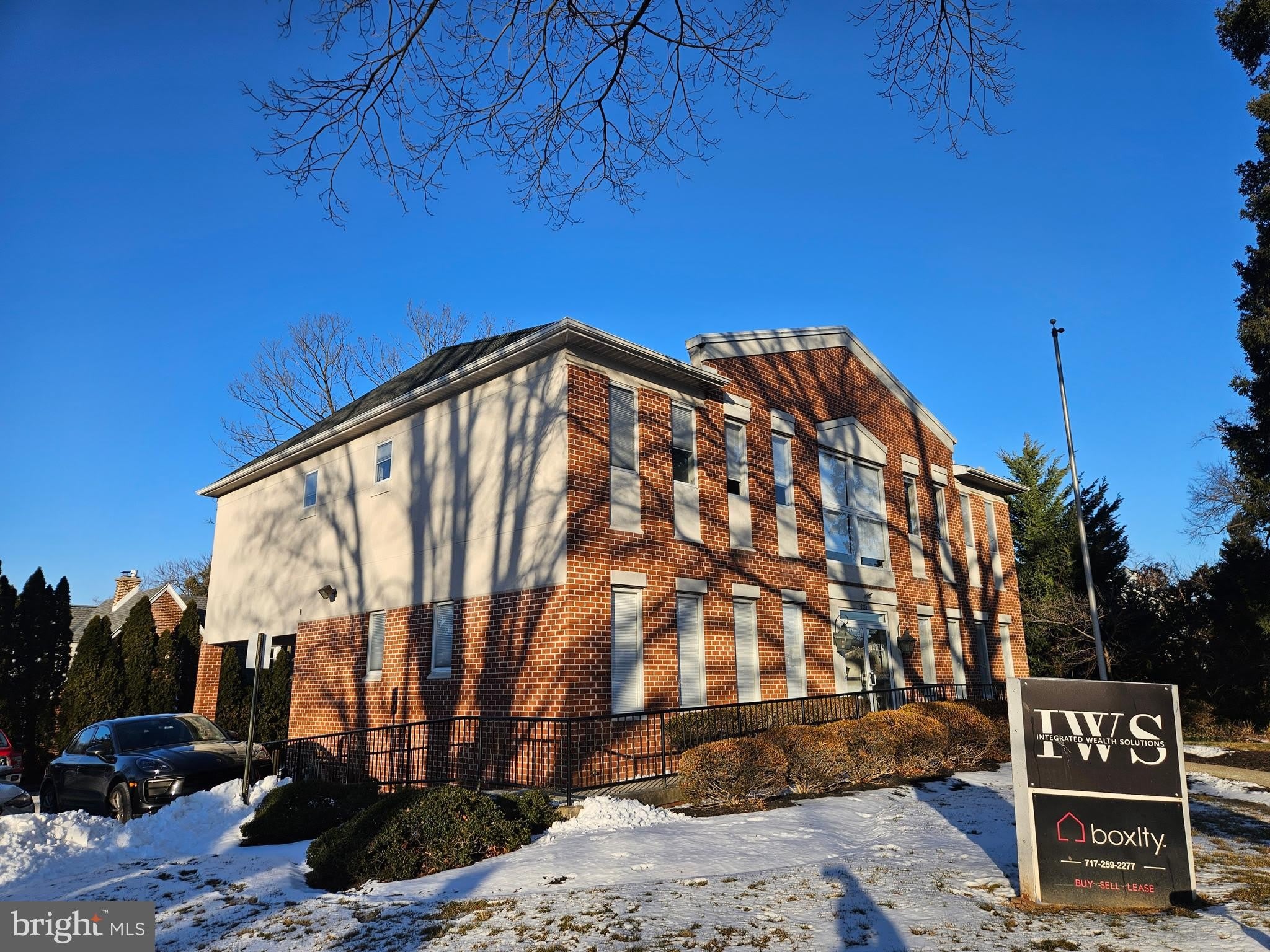 2215 E Market Street – photo 2