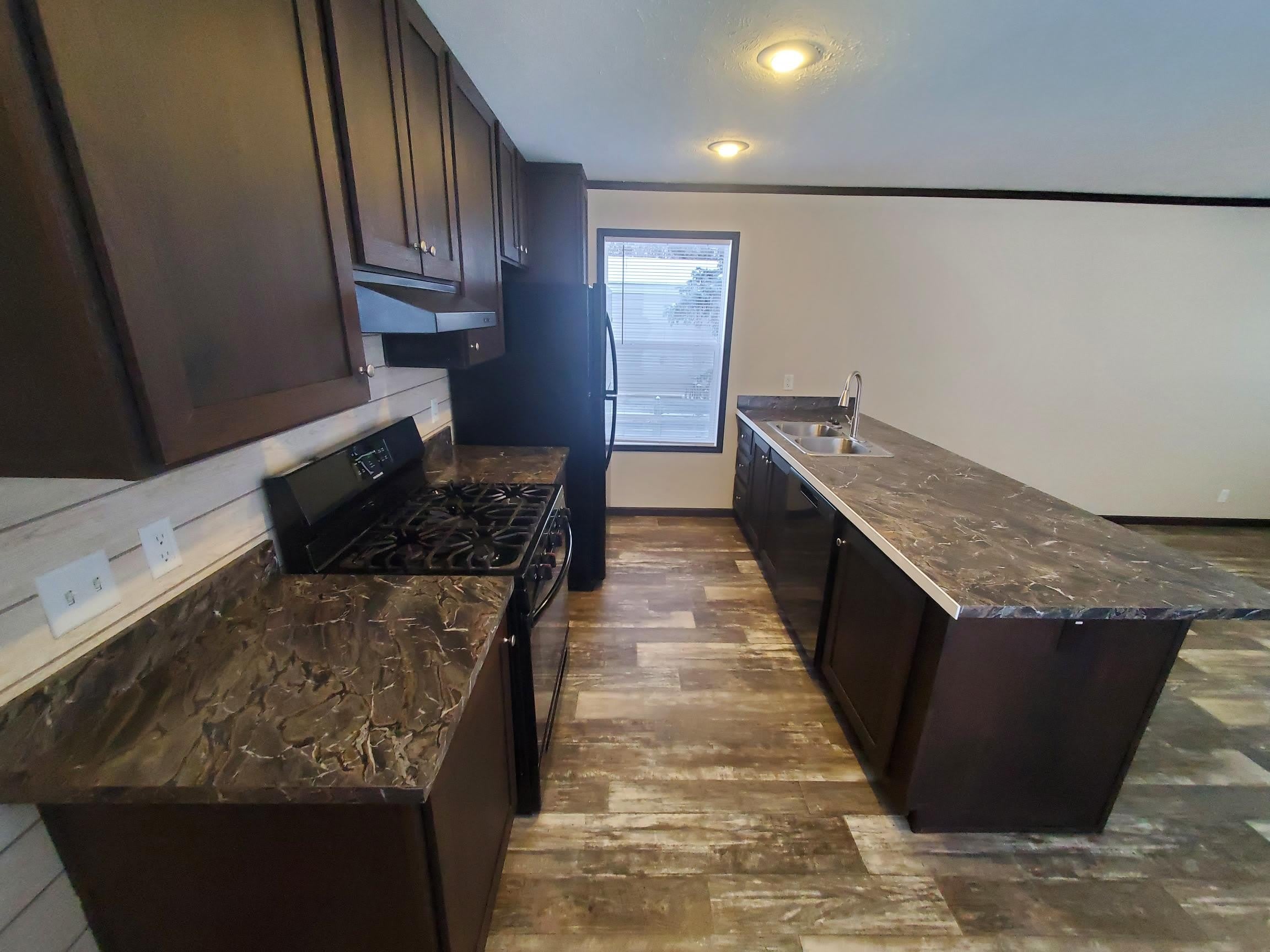 10 Canary Hill Drive – photo 2