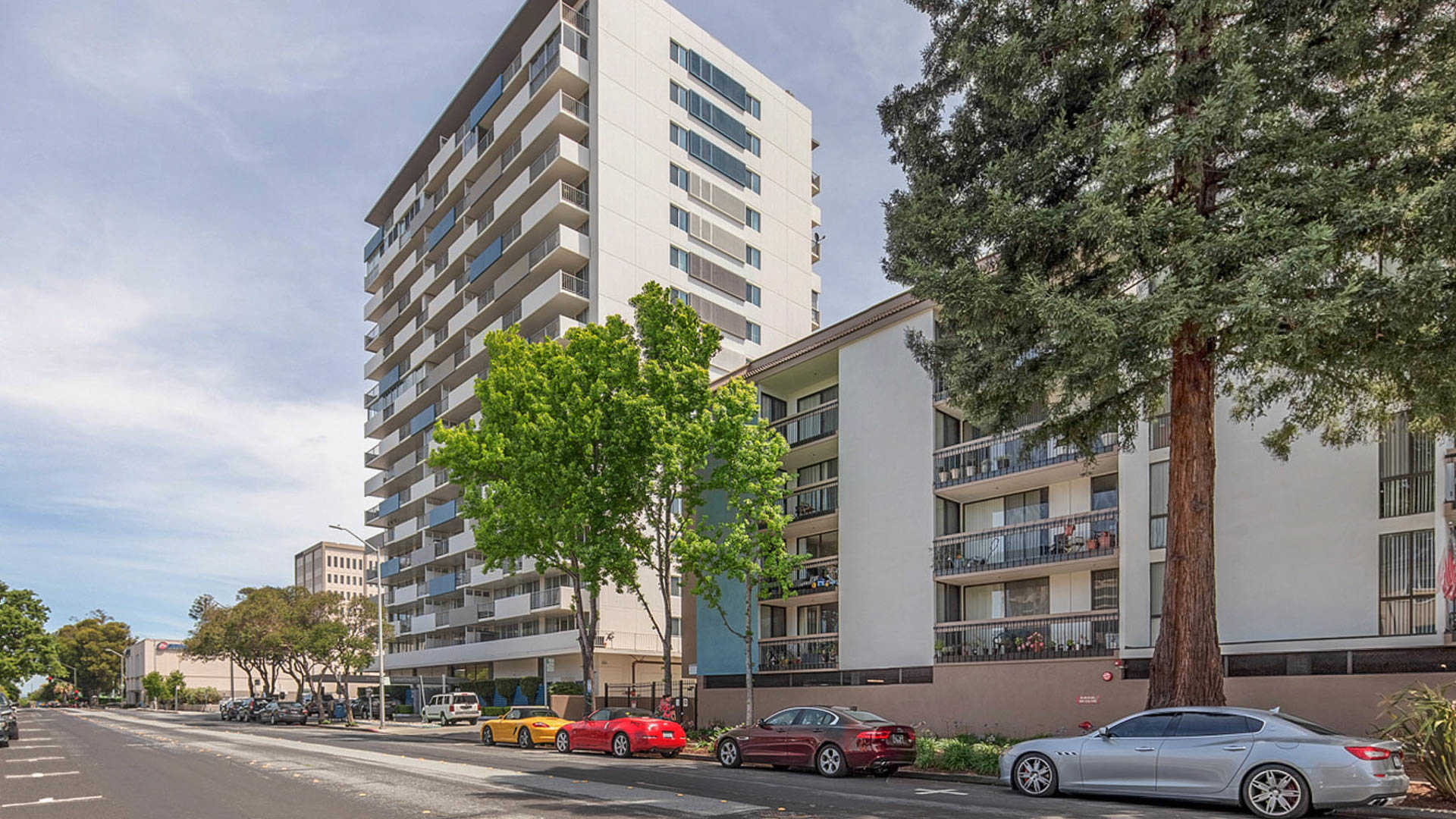 West 5th Apartments – photo 2