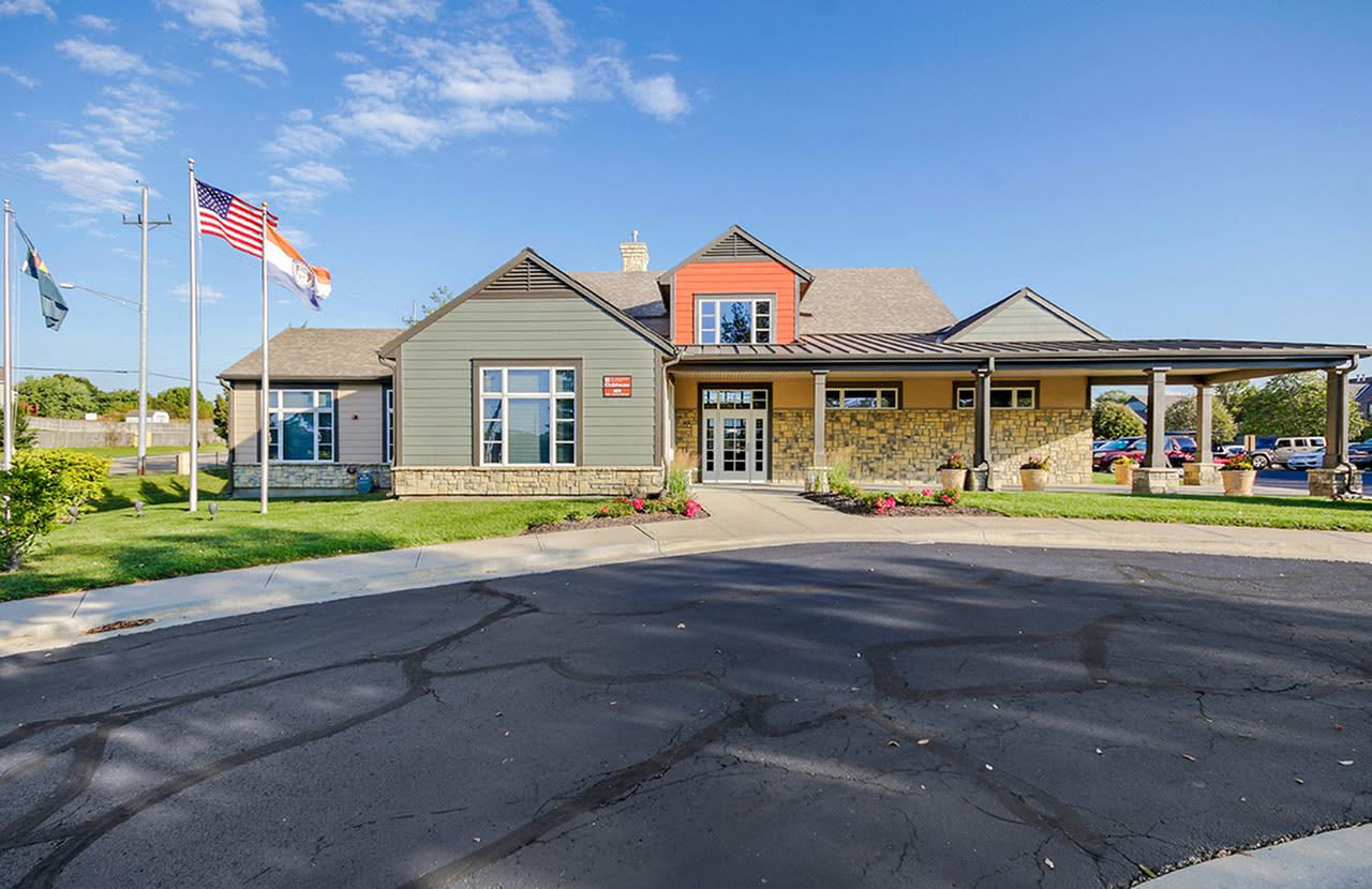 9107 Charlotte Street – photo 4