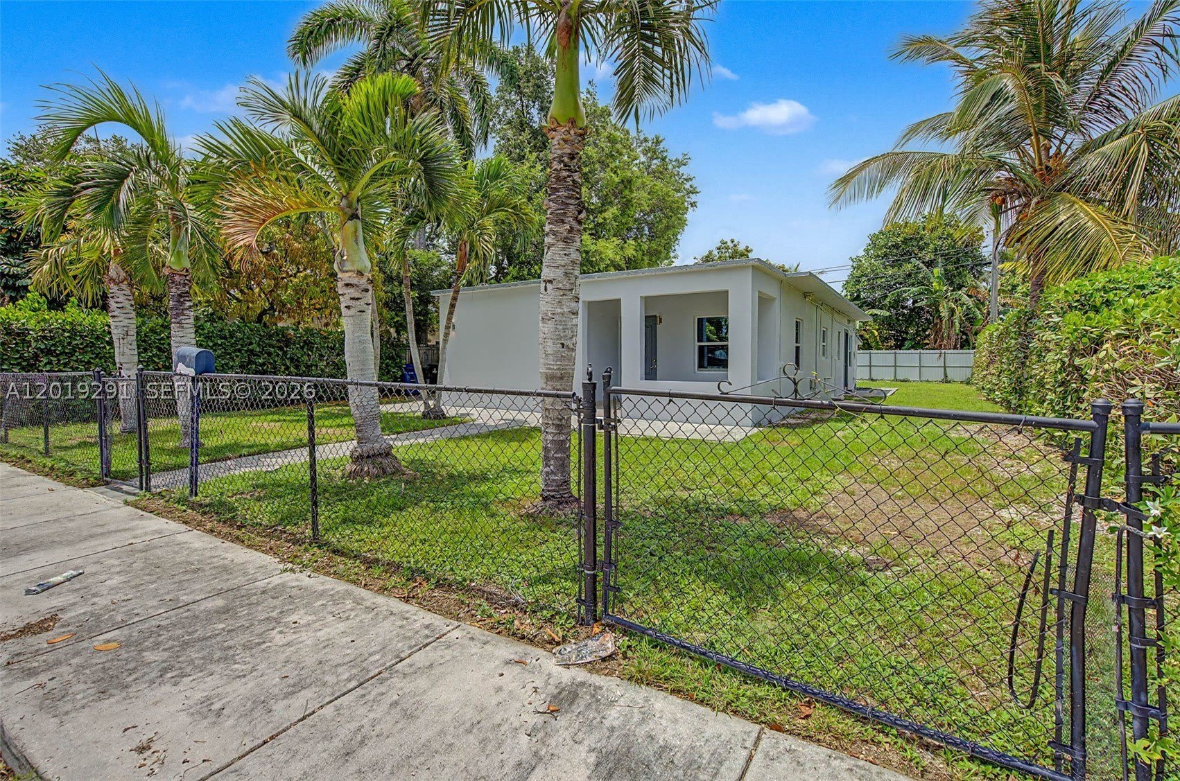 5917 Sw 62Nd Ter – photo 3